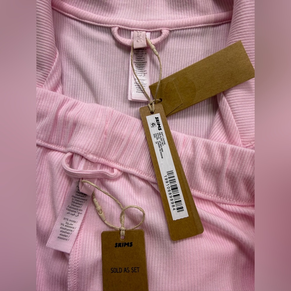 NWT Skims Soft Lounge Rib Sleep Pajama Set Pink Cherry Blossom Size 2X - Picture 8 of 16